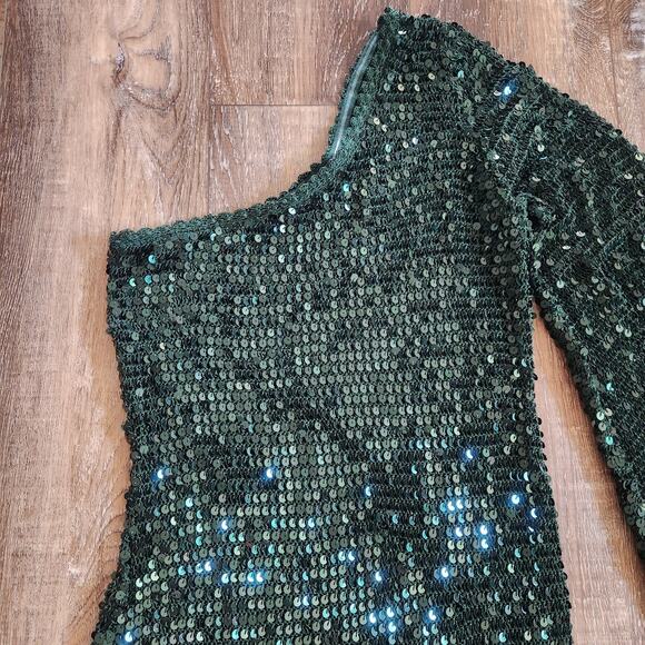 Retrofete Celeste Sequin Crochet Dress Green One Sleeve Slit Size XS/S - Picture 4 of 14